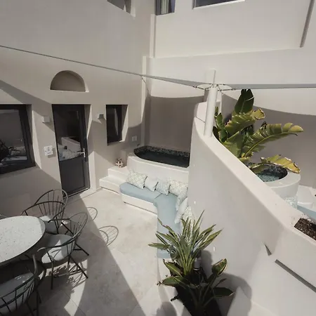 Hotiday Santorini Mesaria Lejlighedshotel 4*
