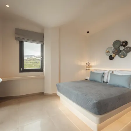 Hotiday Santorini Mesaria סנטוריני