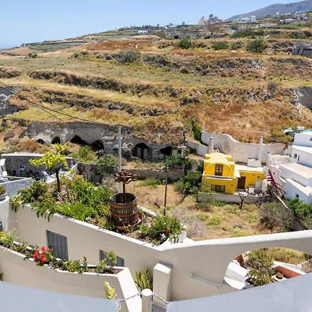 Hotiday Santorini Mesaria Fira (Santorini)