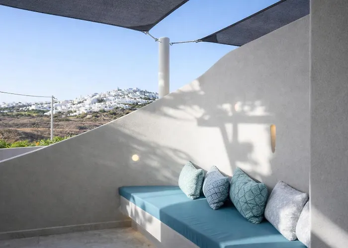 Hotiday Santorini Mesaria סנטוריני