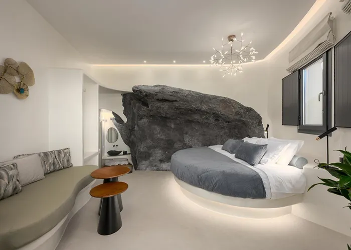 Hotiday Santorini Mesaria Aparthotel