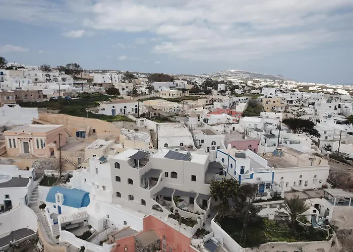 Hotiday Santorini Mesaria 4*