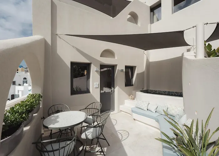 Hotiday Santorini Mesaria Aparthotel