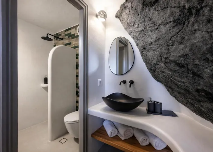 Hotiday Santorini Mesaria Fira (Santorini)