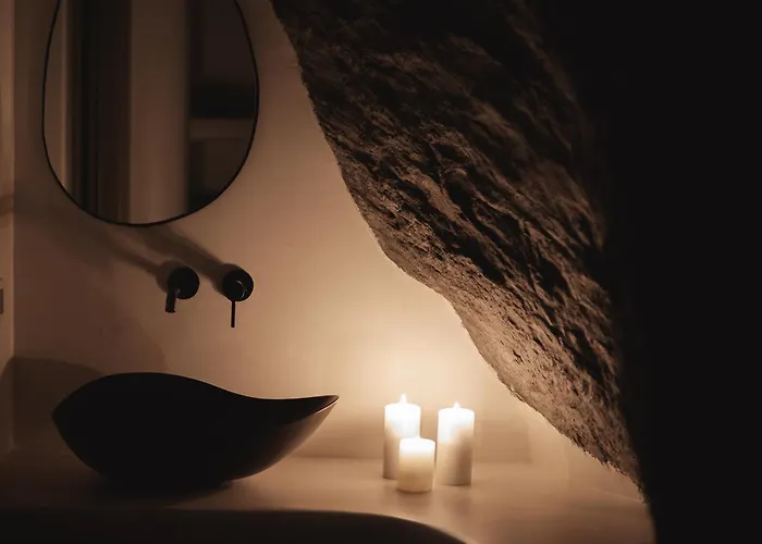 Hotiday Santorini Mesaria מלון דירות סנטוריני