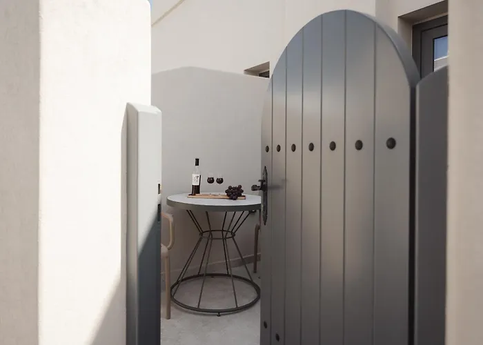 Aparthotel Hotiday Santorini Mesaria