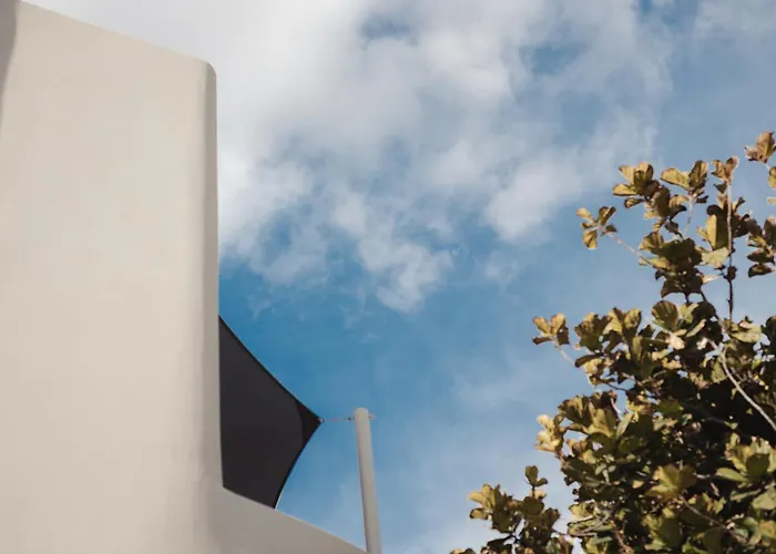 Hotiday Santorini Mesaria