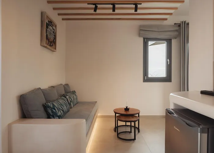 Hotiday Santorini Mesaria 公寓式酒店 费拉